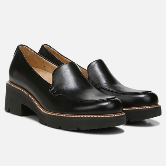 Naturalizer 'Cabaret' Women's 8 Chunky Black Slip On Loafer Y2K Retro Lug Sole - Picture 1 of 9